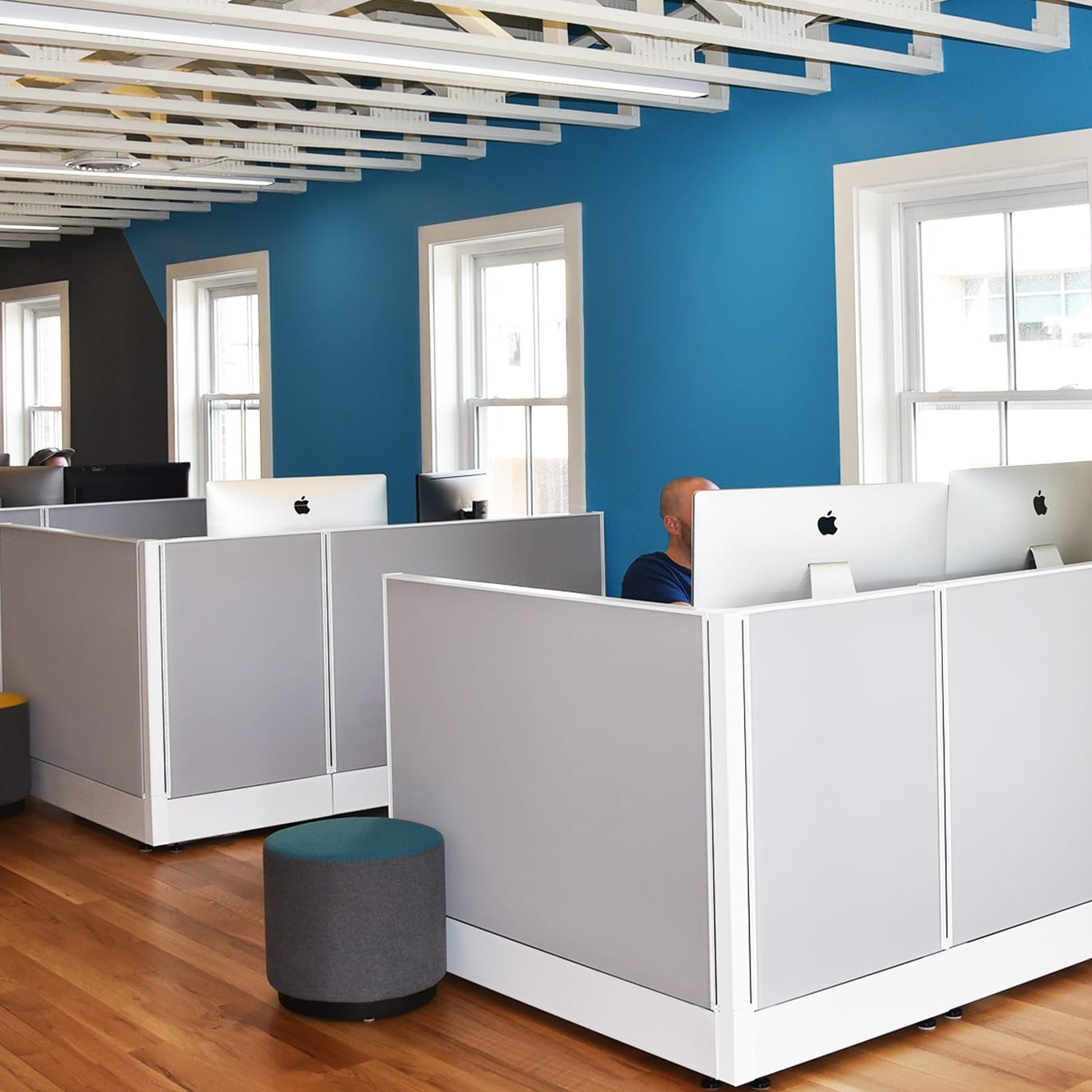 vitamin interior office